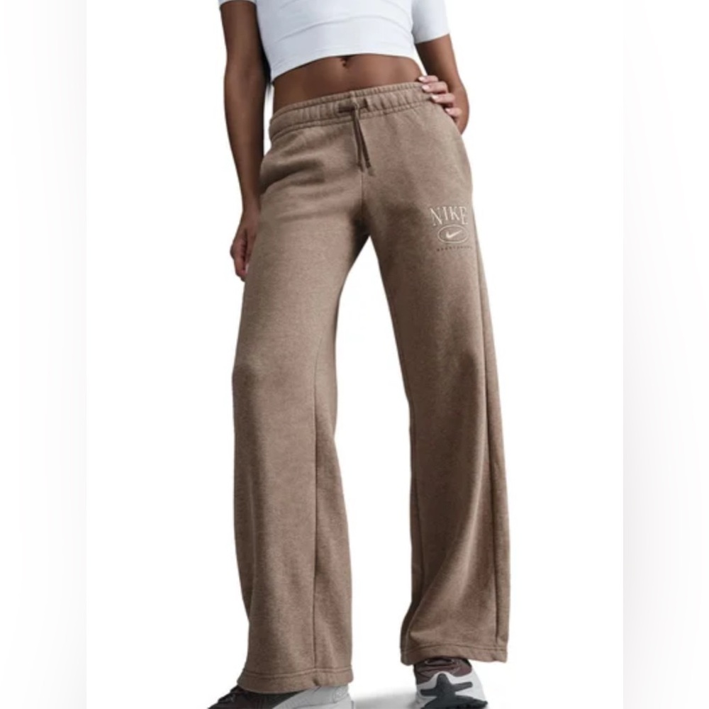 Nike wide leg pants